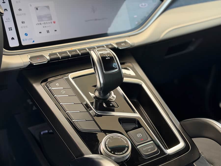 GEELY Boyue 2022 صورة سيارة #8