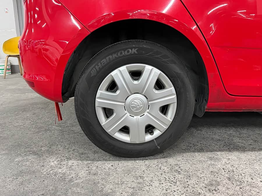 Skoda Fabia 2014 immagine di auto #8