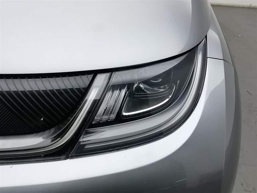 BYD Dolphin 2023 car image #8