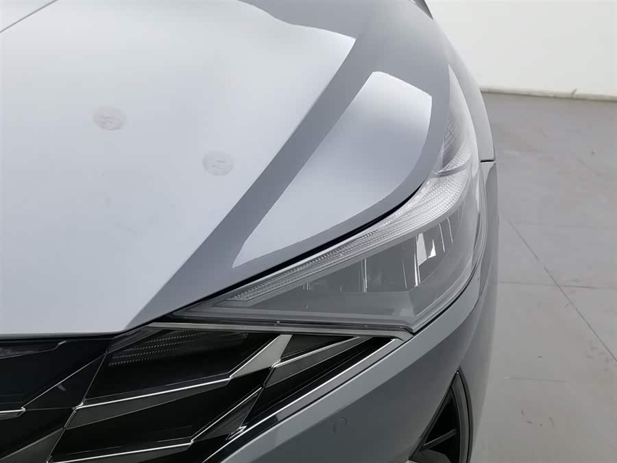 Hyundai Elantra 2023 car image #8