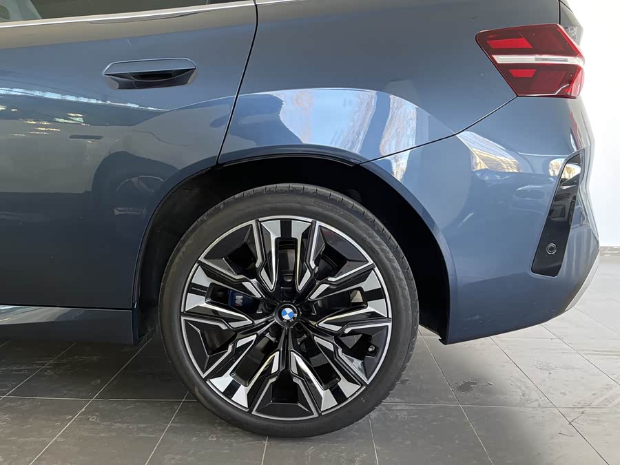 BMW X3 2025 car image #8