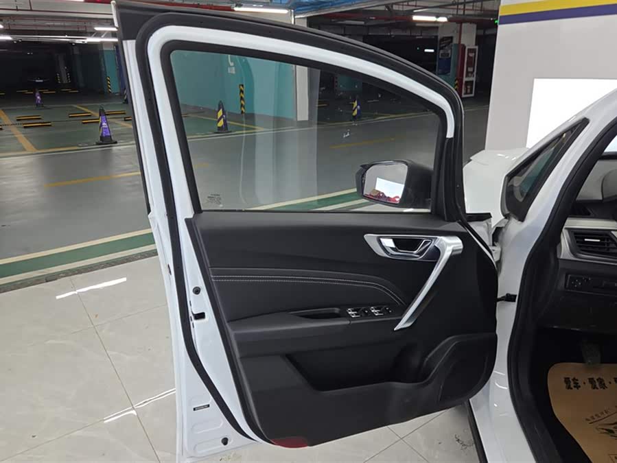 GEELY Vision X3 2021 car image #8