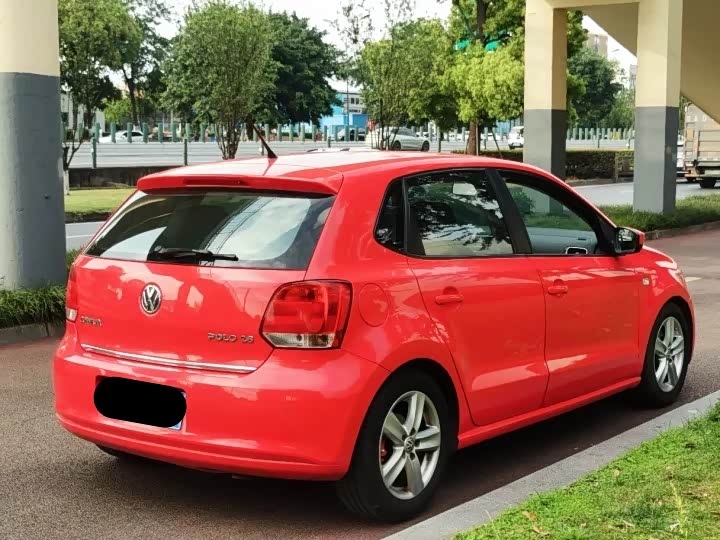 Volkswagen Polo 2013 car image #8