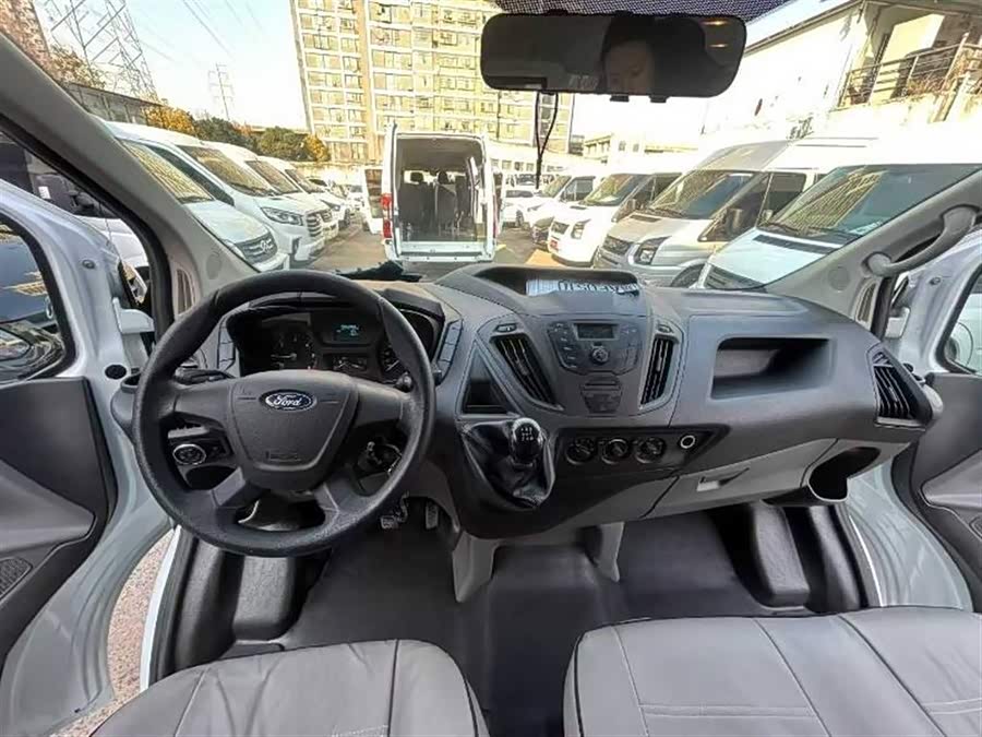 Ford Transit 2020 car image #8