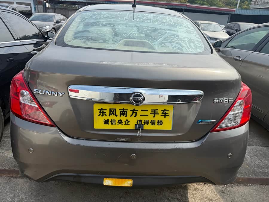 Nissan Sunny 2014 car image #8