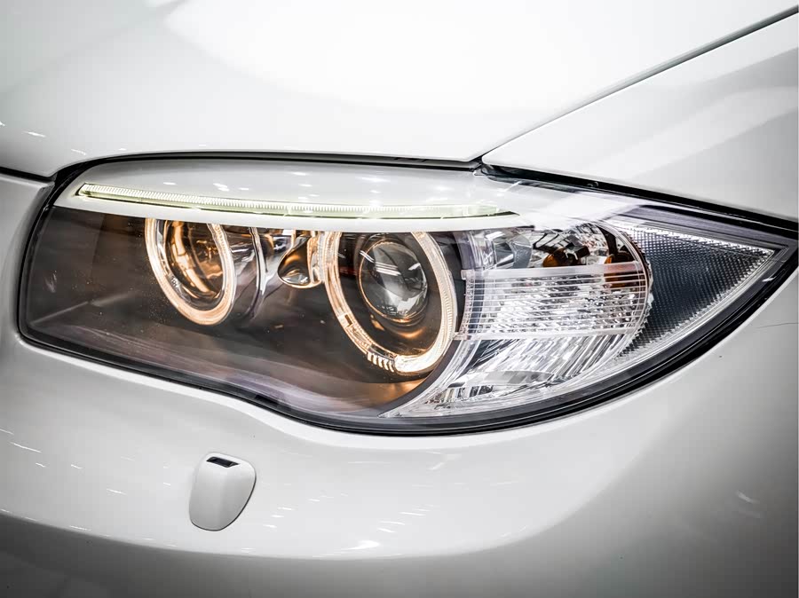 BMW 1 Series M 2012 car image #8