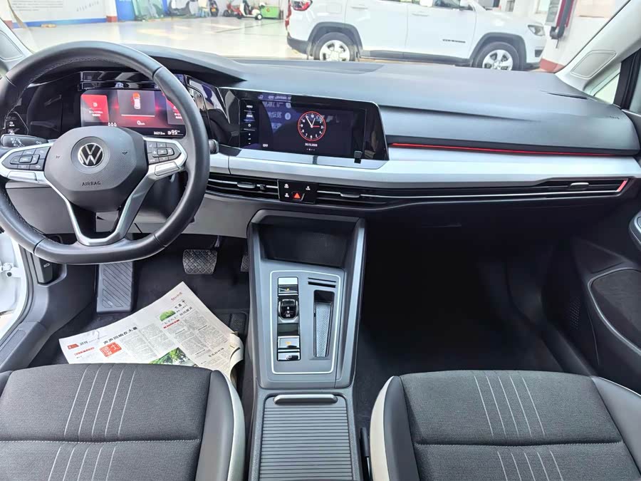 Volkswagen Golf 2021 #8 Volkswagen Golf 2021 изображение автомобиля #8