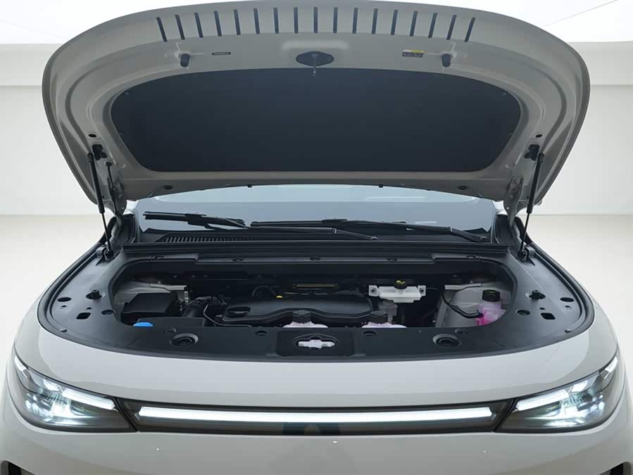 零跑汽车 零跑C10 2025 汽车图片 #8