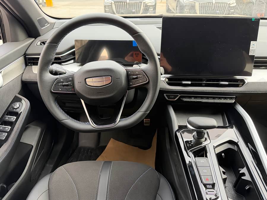 GEELY Preface 2024 car image #8