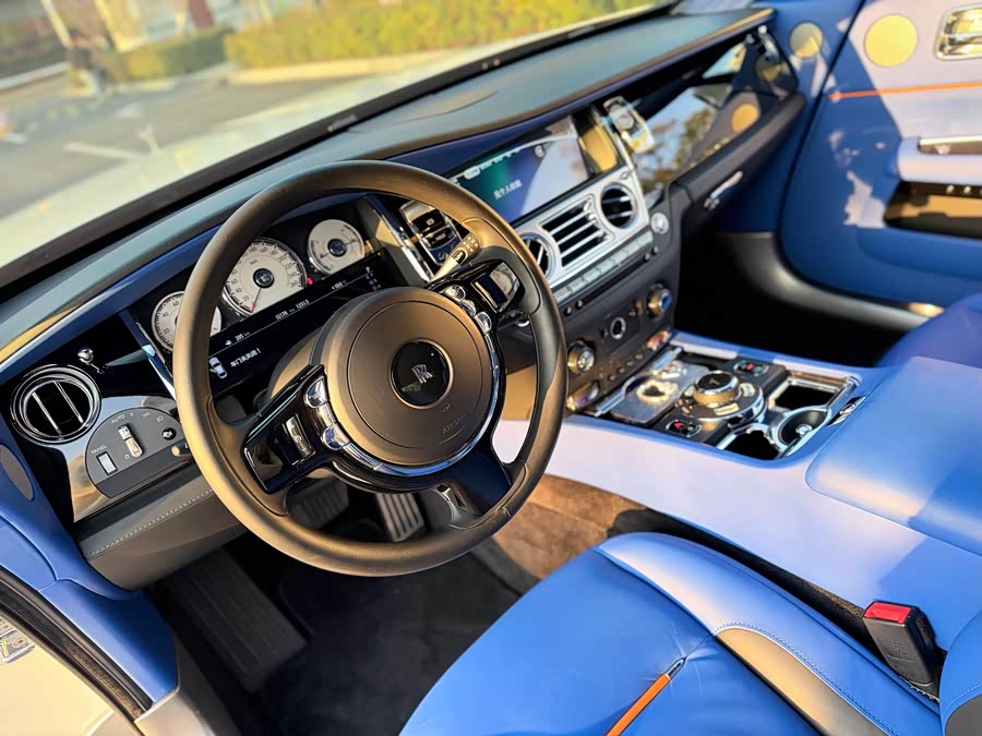 Denza Wraith 2017 car image #8