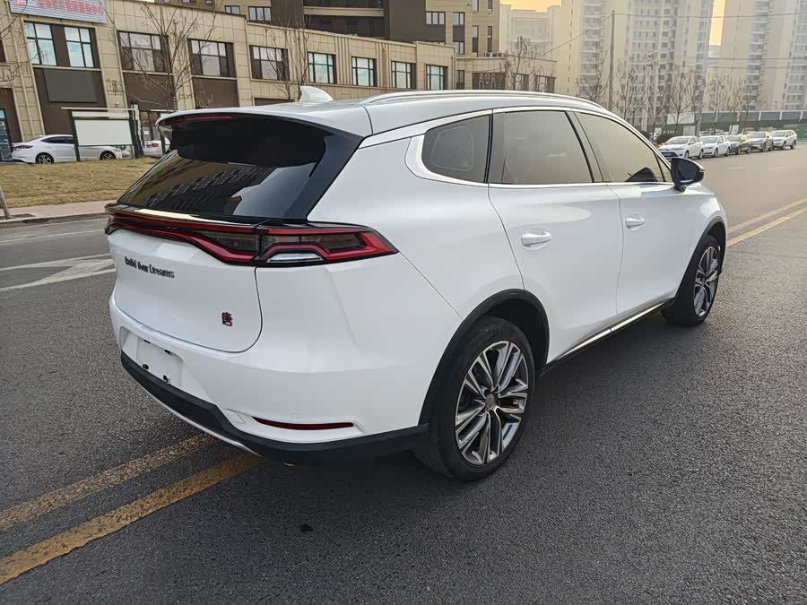 BYD Tang 2018 #8 BYD Tang 2018 car image #8