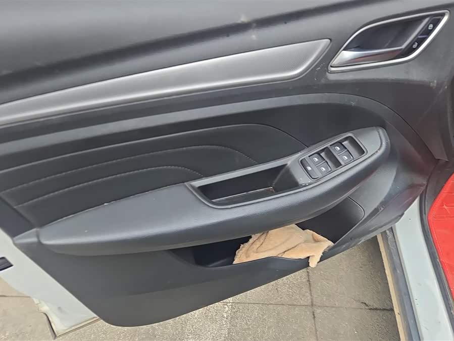 荣威 荣威RX3 2018 汽车图片 #8