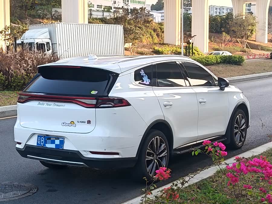 BYD Tang 2019 car image #8