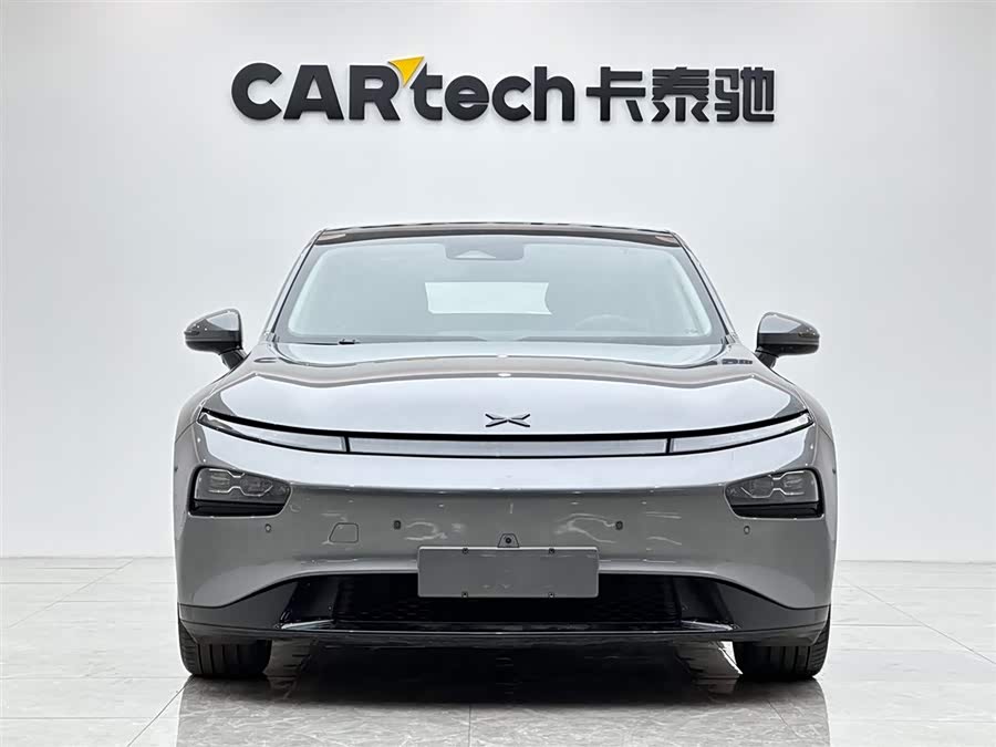Xpeng P7 2022 صورة سيارة #8