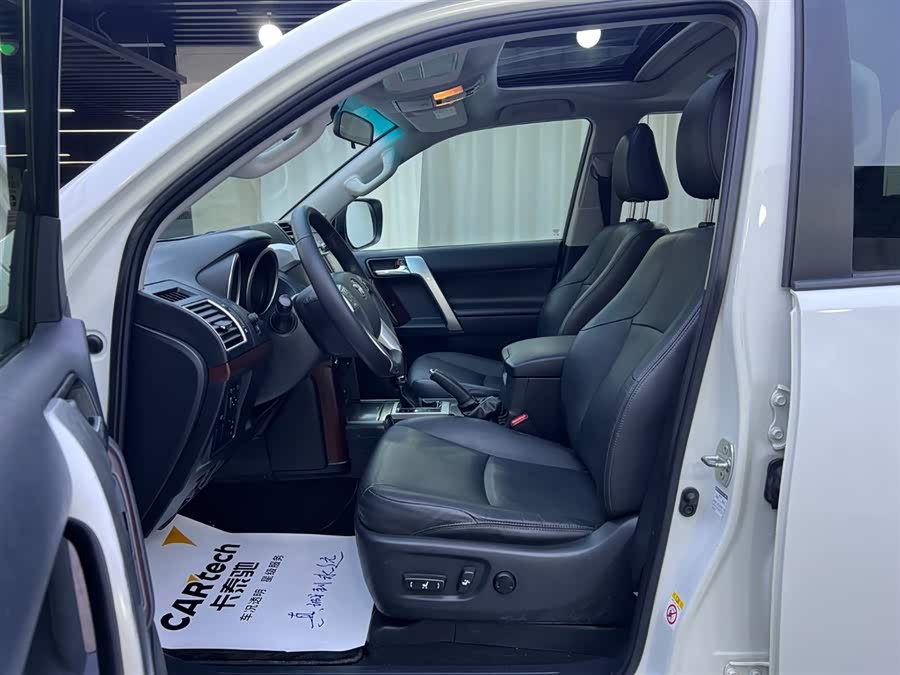 Toyota Land Cruiser Prado 2015 immagine di auto #8