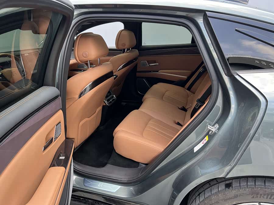 BYD HanL 2025 #8 BYD HanL 2025 car image #8