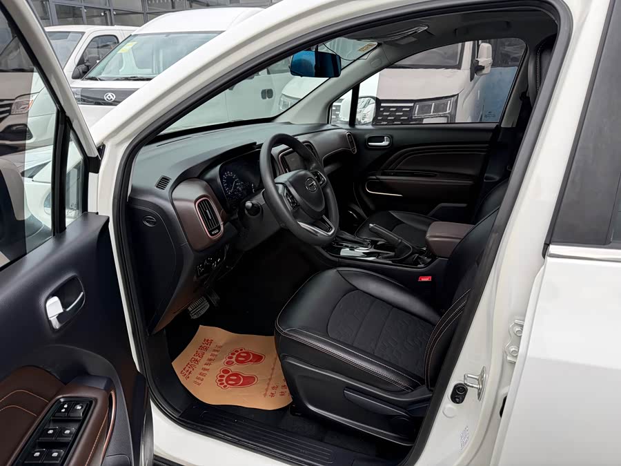 GAC Trumpchi GS3 2018 car image #8