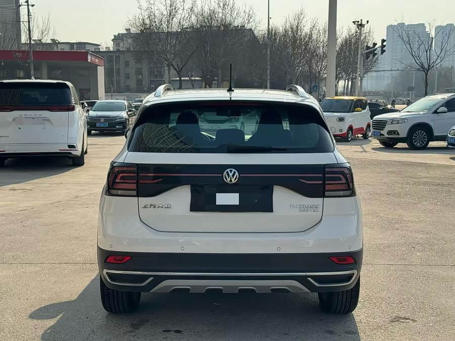 Volkswagen T-Cross 2019 car image #8