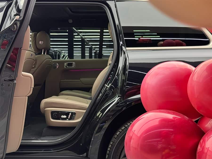 Li L9 2025 image de voiture #8