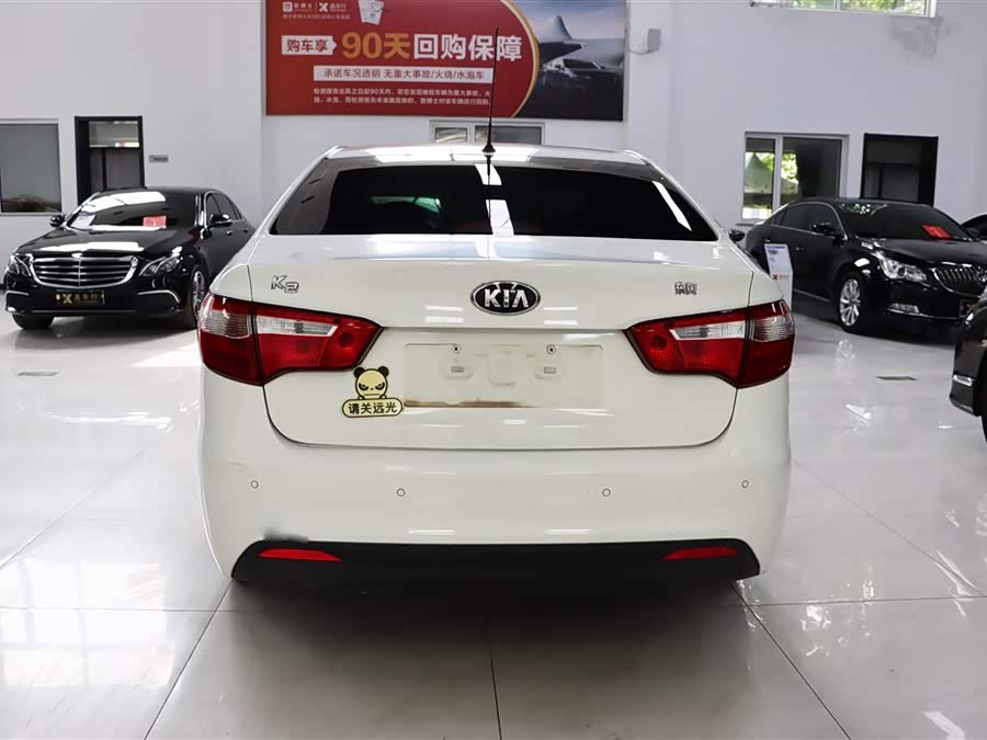 起亚 起亚K2 2012 汽车图片 #8