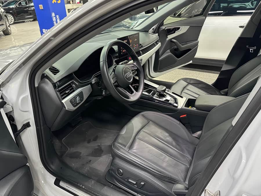 Audi A4 (Imported) 2023 #8 Audi A4 (Imported) 2023 صورة سيارة #8