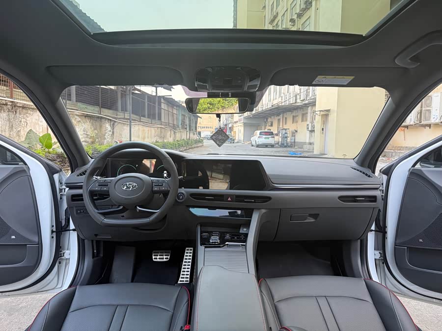 Hyundai Sonata 2021 immagine di auto #8