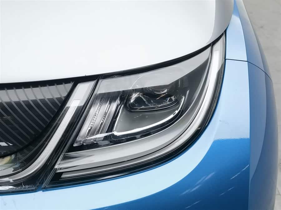 BYD Dolphin 2022 car image #8