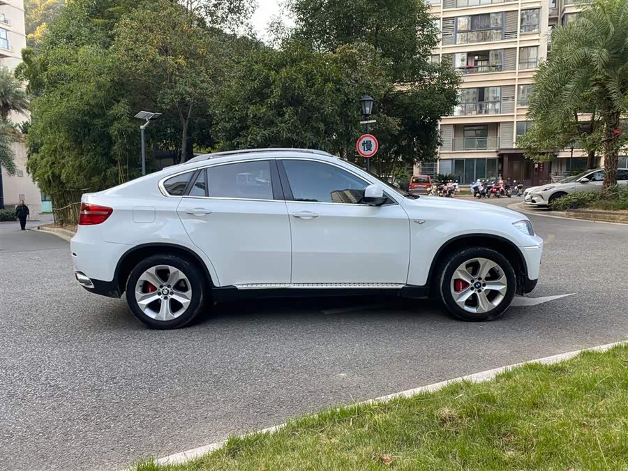 BMW X6 2012 #8 BMW X6 2012 car image #8