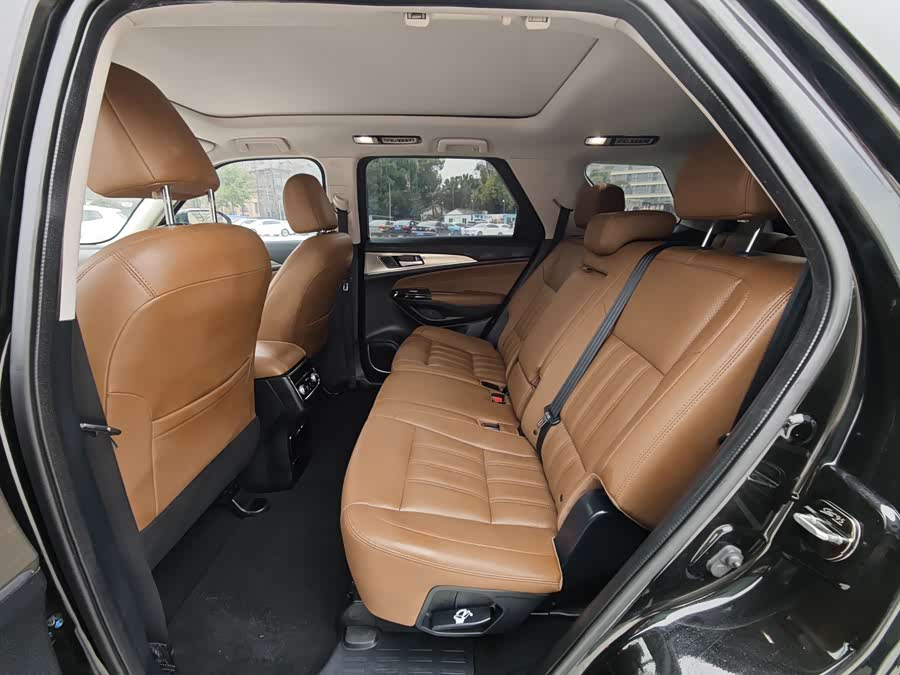 Changan CS95 2018 car image #8