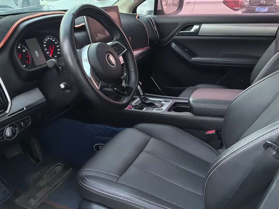 BYD Tang 2019 car image #8