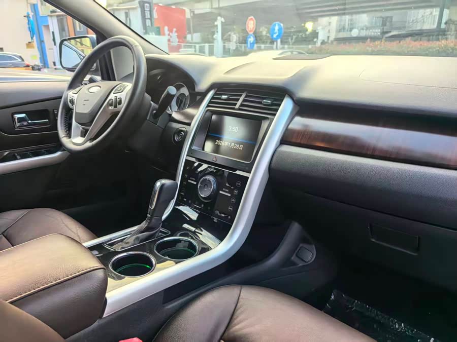 Ford Edge (Imported) 2013 car image #8