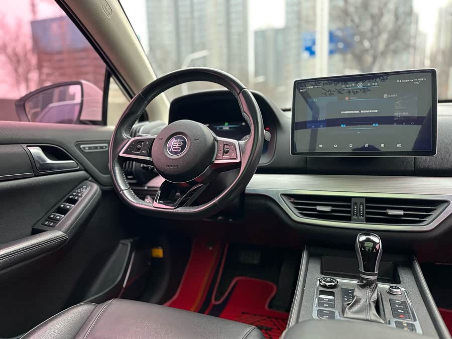 BYD Tang 2018 #8 BYD Tang 2018 car image #8