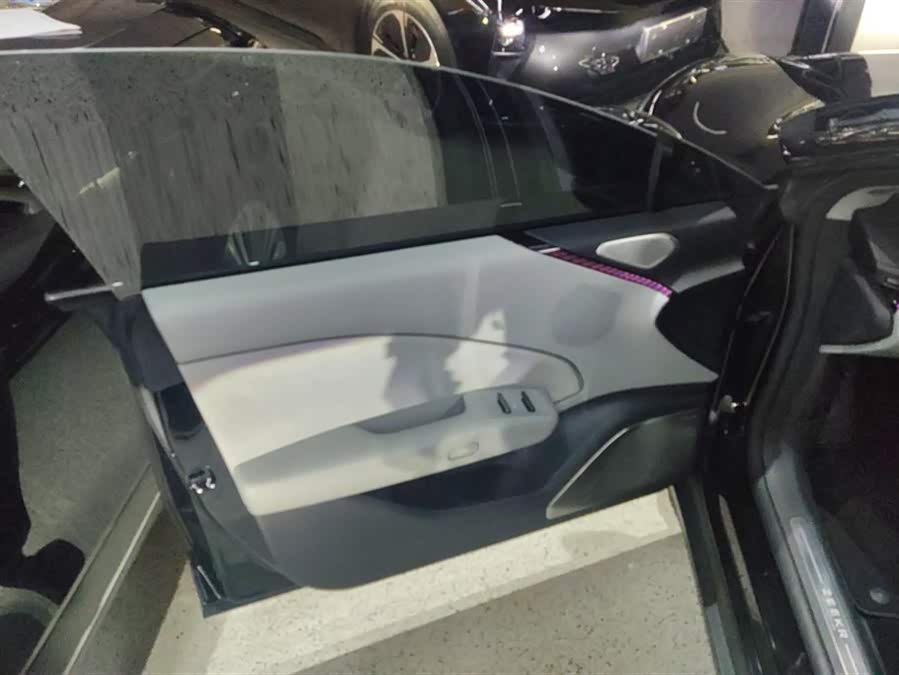 Zeekr 007 2024 immagine di auto #8