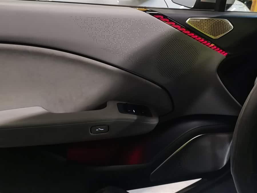 极氪 极氪007 2023 汽车图片 #8