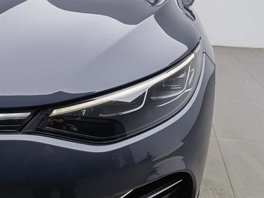 Denza X 2020 car image #8