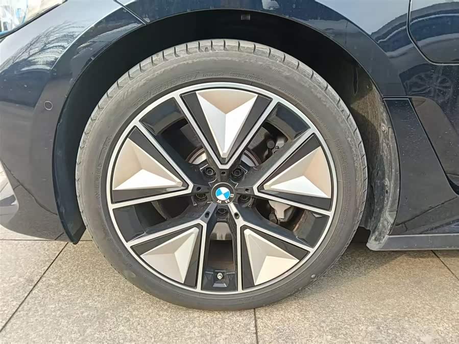 BMW i3 2024 #8 BMW i3 2024 car image #8