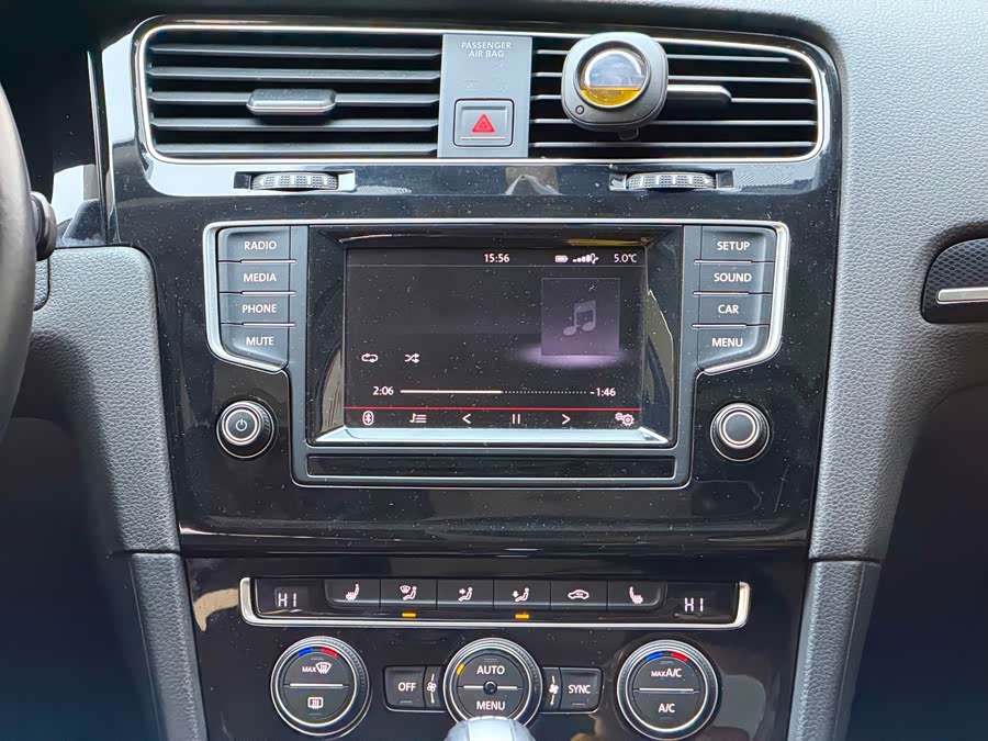 Volkswagen Golf (Imported) 2015 imagem de carro #8