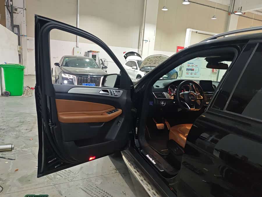 Mercedes-Benz GLE Class 2016 #8 Mercedes-Benz GLE Class 2016 car image #8