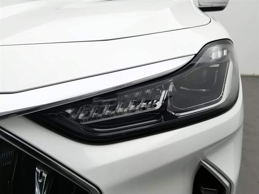 X70 PLUS 2024 car image #8