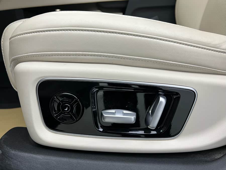 Li L9 2022 imagem de carro #8