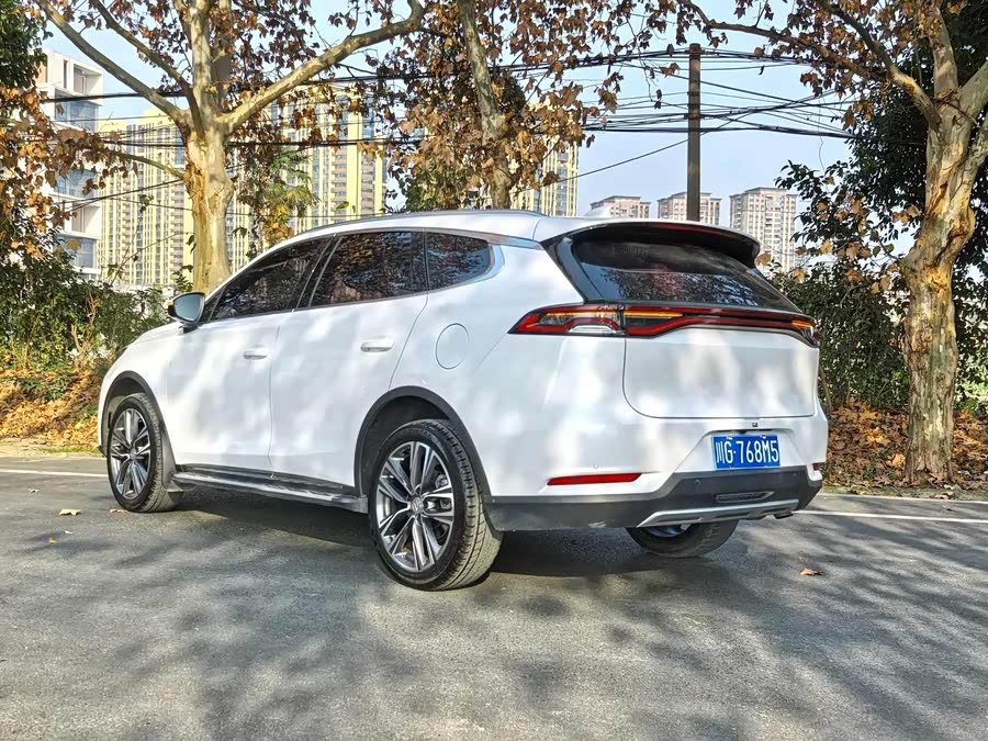 BYD Tang 2019 #8 BYD Tang 2019 immagine di auto #8