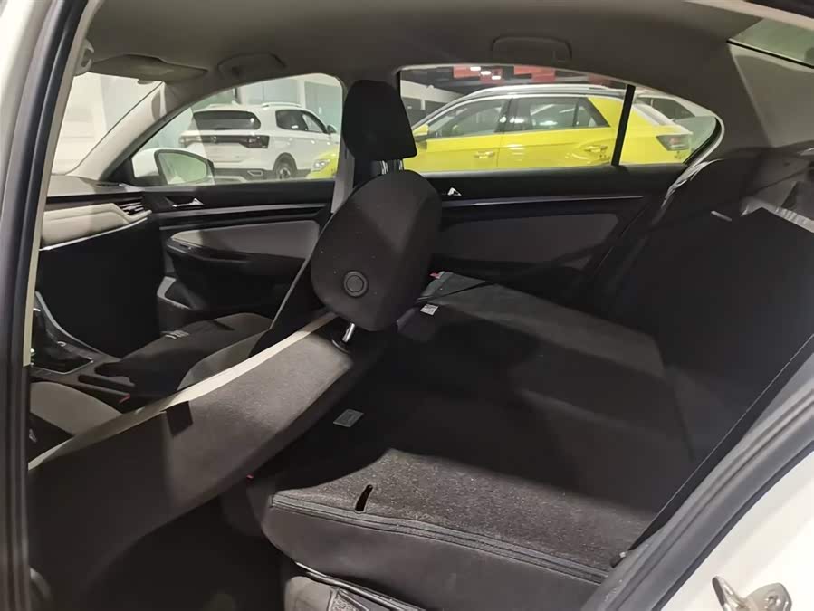 Volkswagen Bora 2024 car image #8
