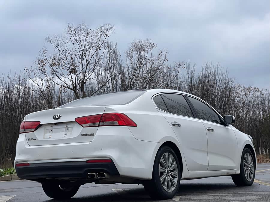 起亚 起亚K4 2016 汽车图片 #8