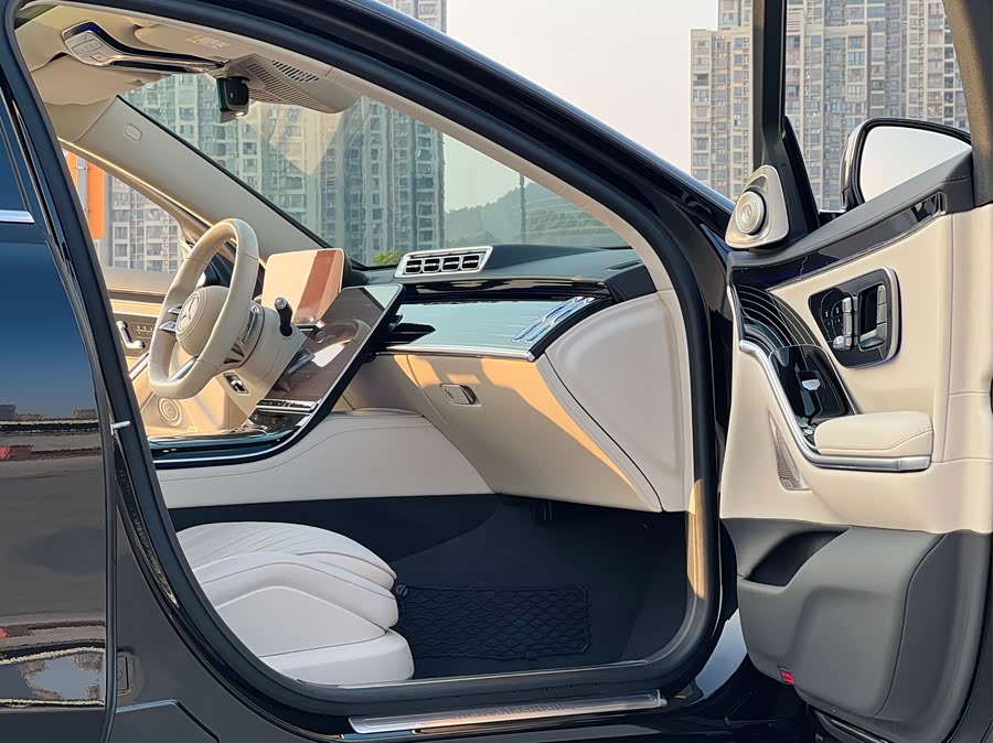 Mercedes-Benz S Class 2022 car image #8