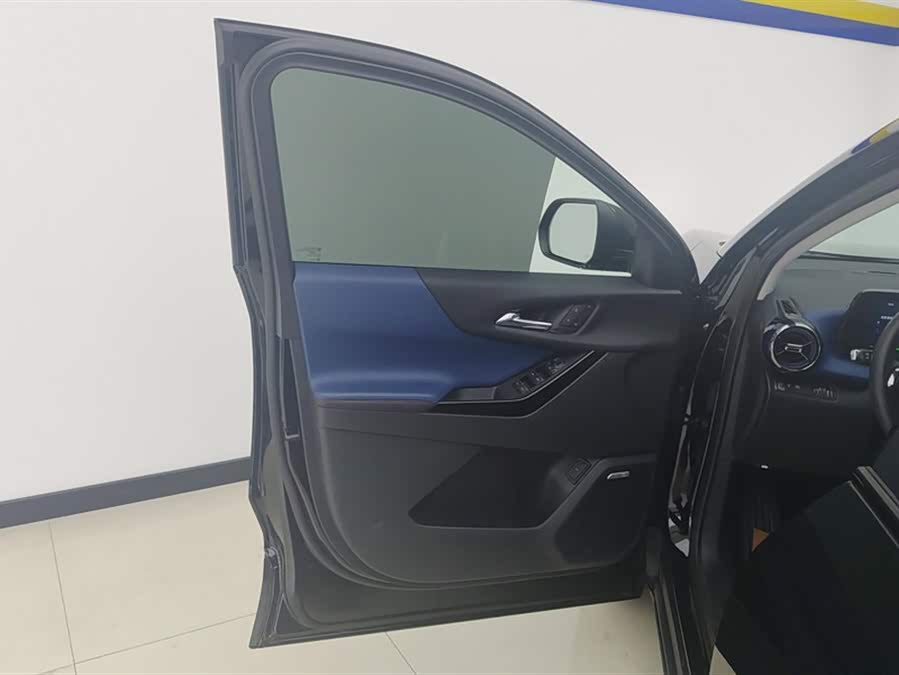 Chevrolet Equinox Plus 2024 #8 Chevrolet Equinox Plus 2024 car image #8