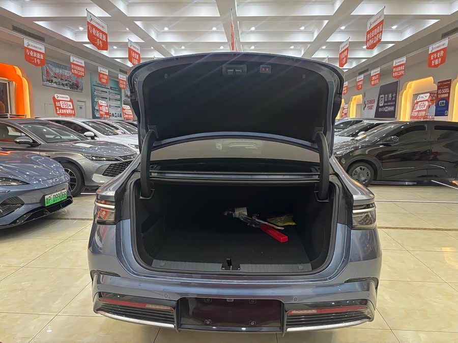 BYD Seal 07 DM-i 2025 #8 BYD Seal 07 DM-i 2025 car image #8