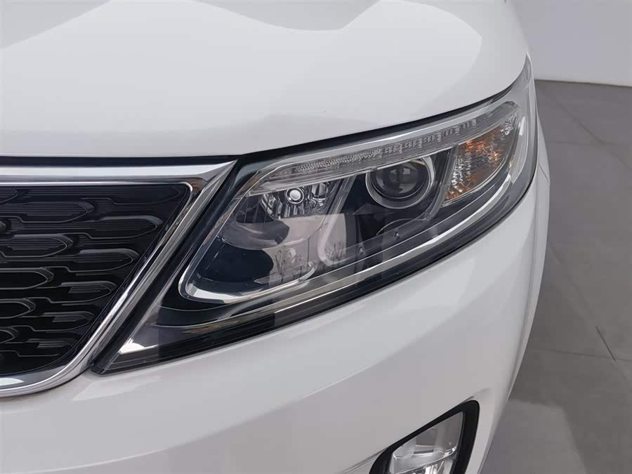 起亚 索兰托 2014 汽车图片 #8