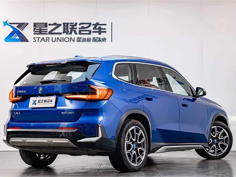 BMW iX1 2024 صورة سيارة #8