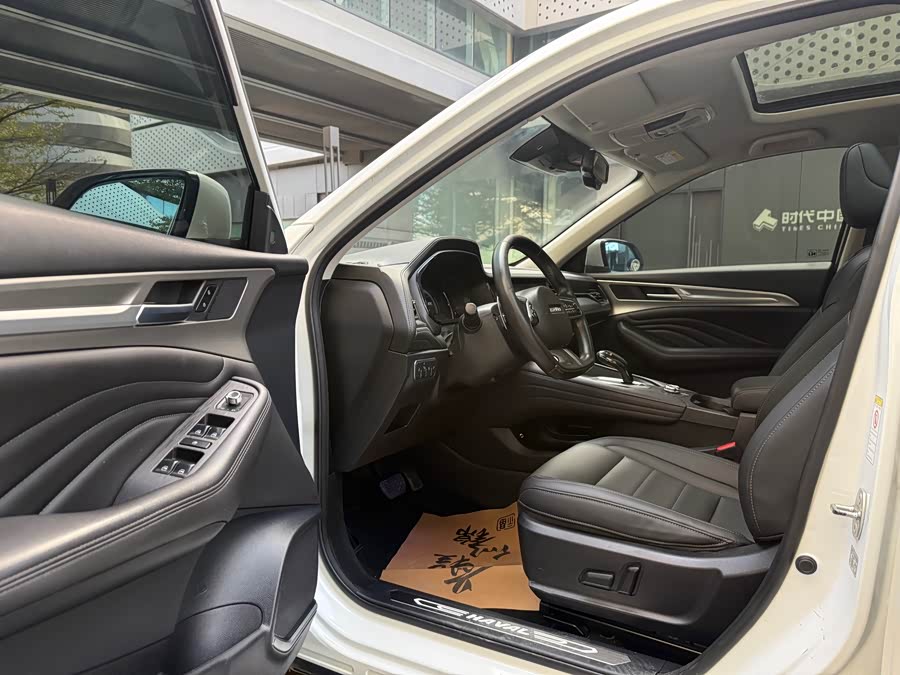 Haval 2018 car image #8