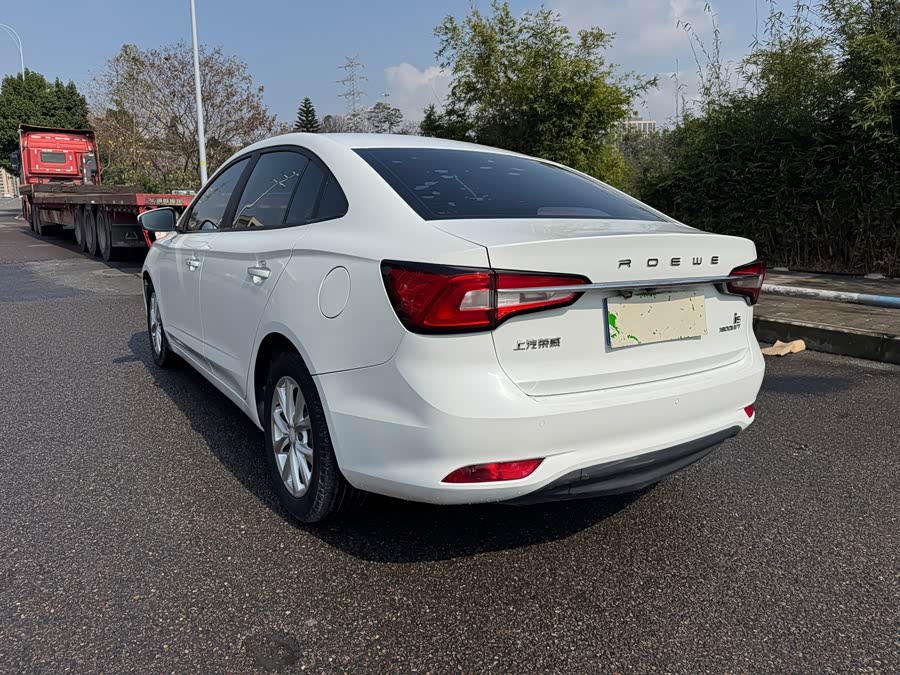Roewe i5 2020 car image #8
